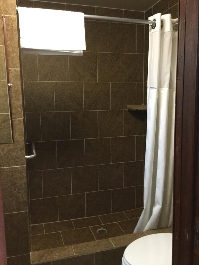 Best Motel Толедо Экстерьер фото